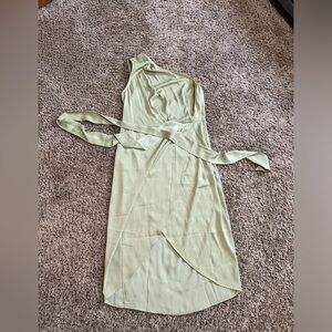 NWT Pretty Garden Satin Dress Size Large